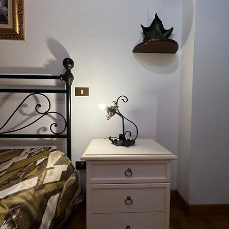 Apartamento La Casina Di Maya Livorno Exterior foto